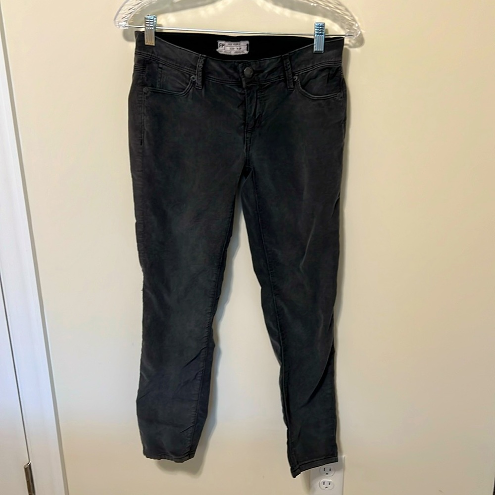 Free People Women’s Gray Straight-Leg Corduroy / Size 24 / Very Good Condition